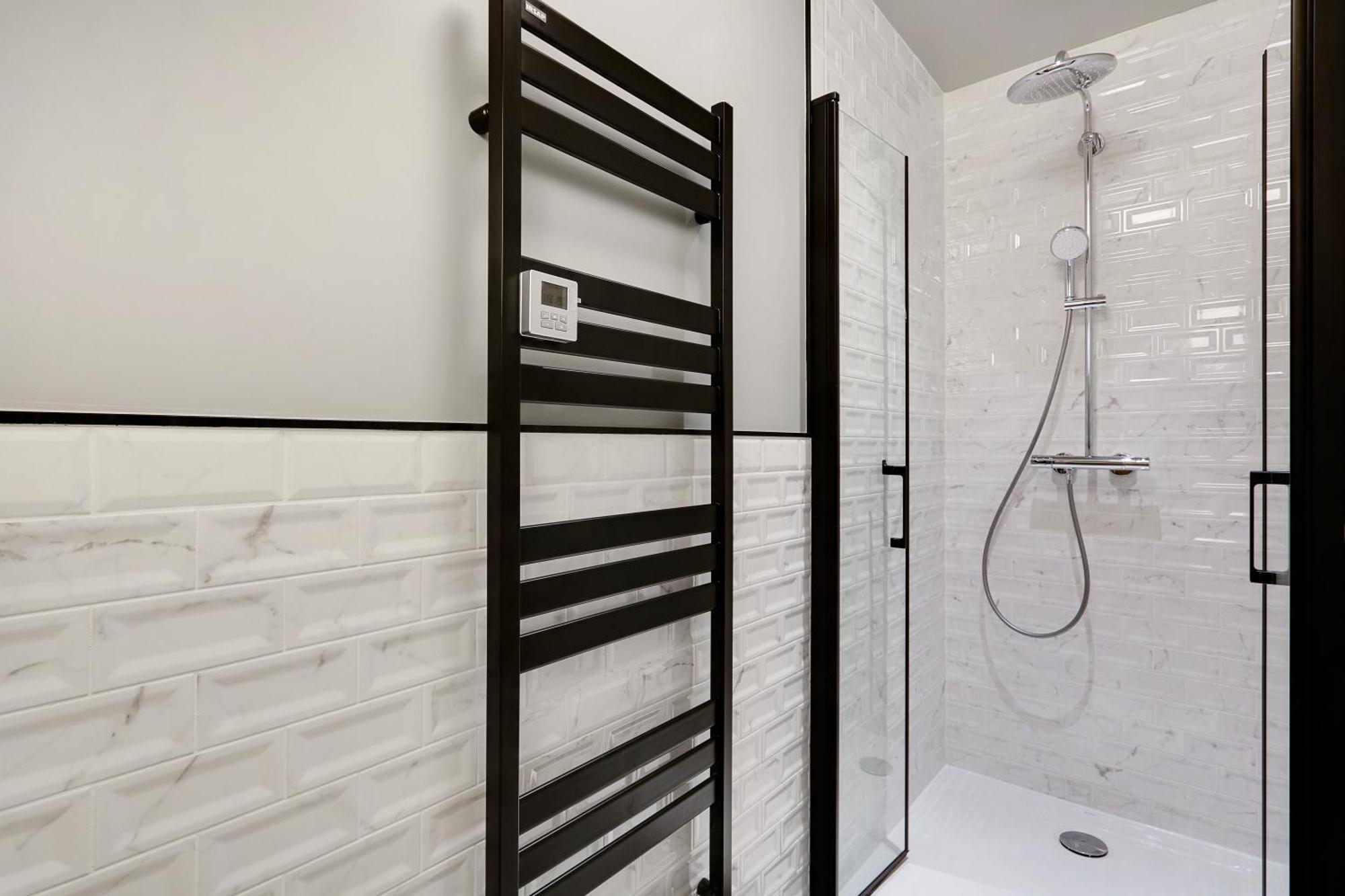 Pick A Flat'S Apartments In In Parc Des Buttes Chaumonts - Rue Edouard Pailleron Paris Exterior foto