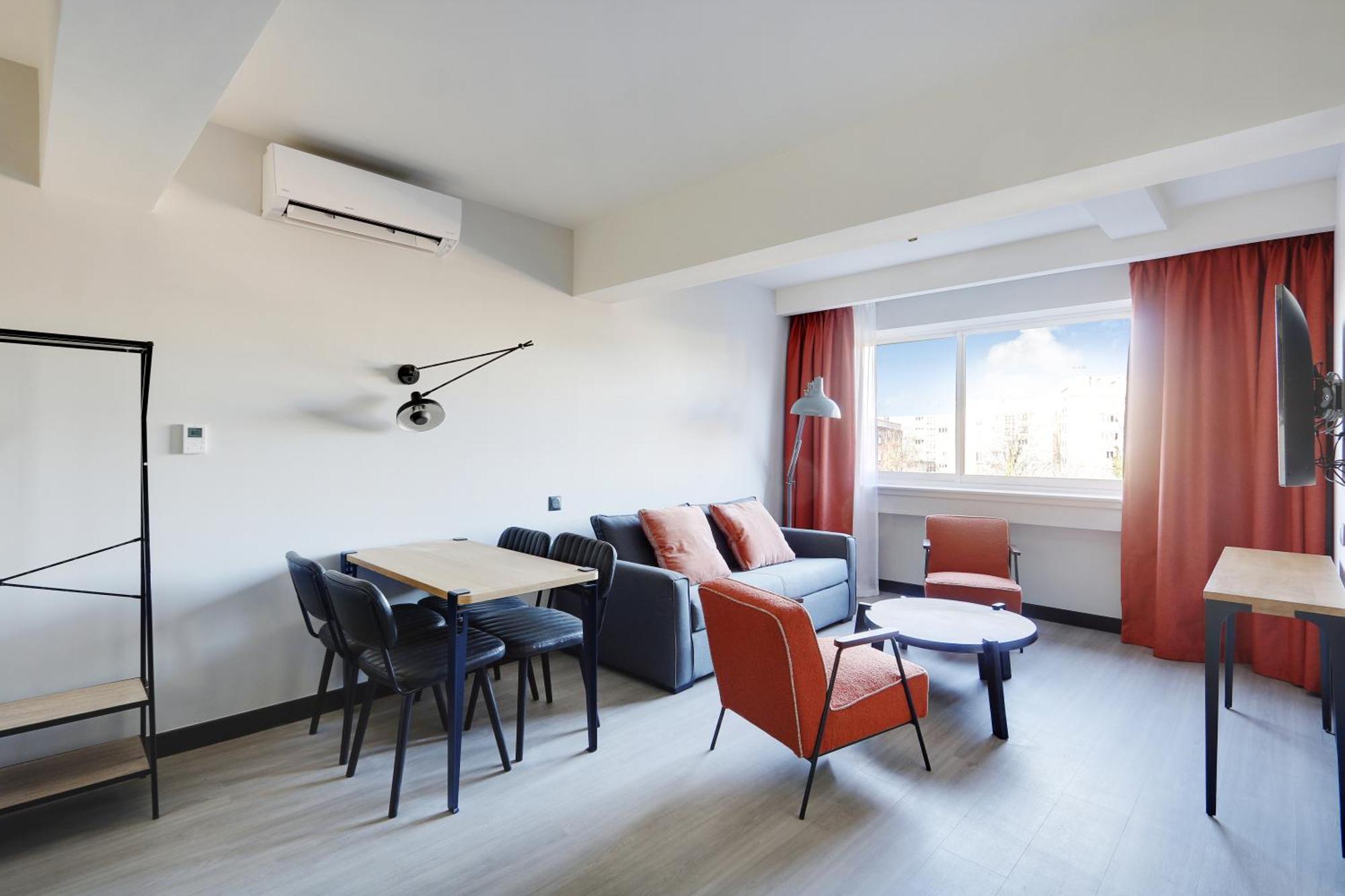 Pick A Flat'S Apartments In In Parc Des Buttes Chaumonts - Rue Edouard Pailleron Paris Exterior foto